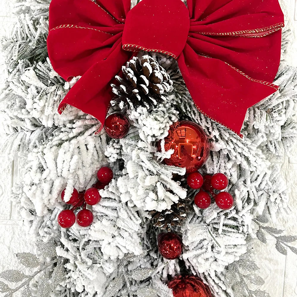 Rattan Christmas Wreath, elegant and versatile, this wreath set is perfect for decorating doors, outdoor spaces, and interiors, adding charm to your Christmas celebrations