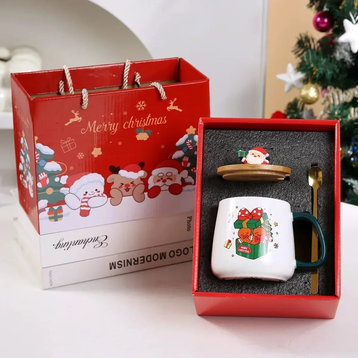 High-Quality Thermal Cup - Christmas Mug with Constant Temperature, featuring Santa Claus, Gift Box